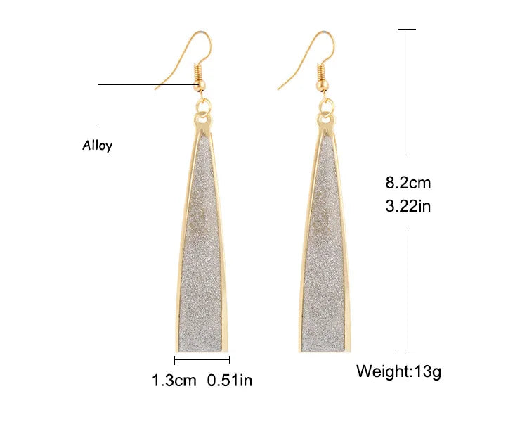 Brinco Longo Folha Fashion com Cristais
