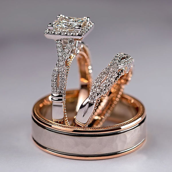 Descubra a elegância com nosso Conjunto de Anéis NuptiaLuxe. Feito com Zircônia Cúbica de alta qualidade, este conjunto eleva a Joalheria Fina. Elegância, brilho e tendência em Joias esperam por você. Garanta um look sofisticado com Anéis de Moda. Ideal para momentos especiais ou para adicionar brilho ao dia a dia. 