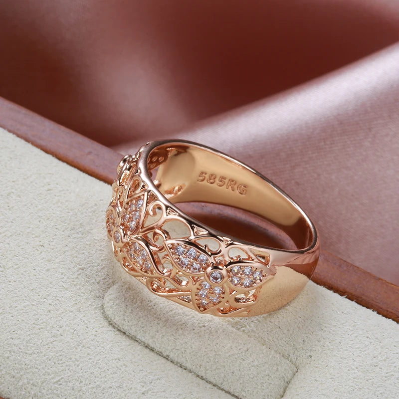 Anel Flor de Zircônia Ouro Rosé 585