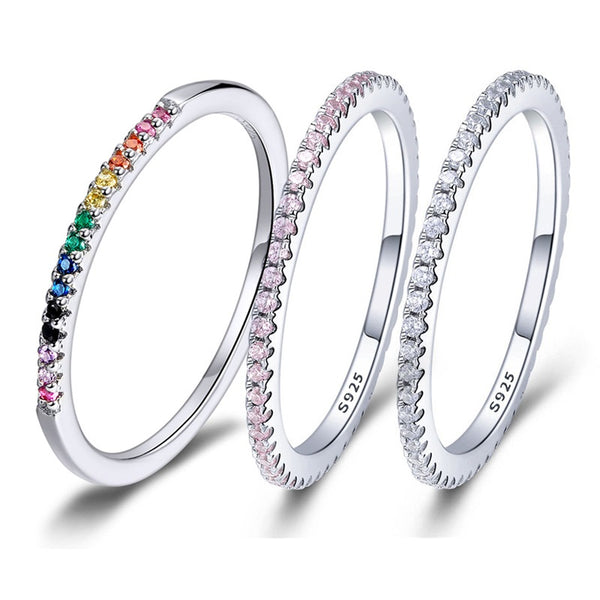 Descubra a elegância do Anel Prata 925 com Zircão. Design minimalista e brilho sem igual. Banhado a Platina, garante durabilidade e resistência. Perfeito para a mulher moderna que busca Joias de Alta Qualidade. O Anel Esterlina é mais que uma joia, é uma afirmação de estilo. Seja a sensação em qualquer evento.