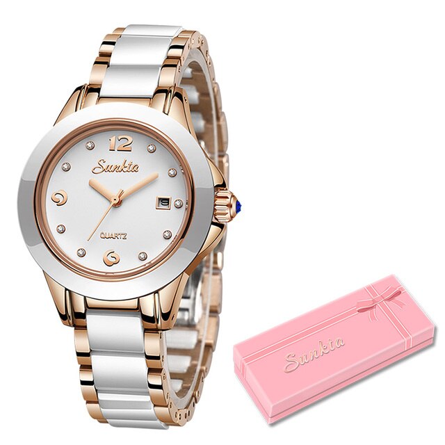 Descubra o Relógio Feminino de Cerâmica resistente a Arranhões e Prova D'água. Com Calendário Integrado e Movimento Quartz, é a união de Elegância e Durabilidade. Design Sagrado Branco, enriquecido com Diamantes de Cristal. Seja Moderna e Fashion com um Acessório de Luxo exclusivo. O Glamour no Pulso aguarda você.