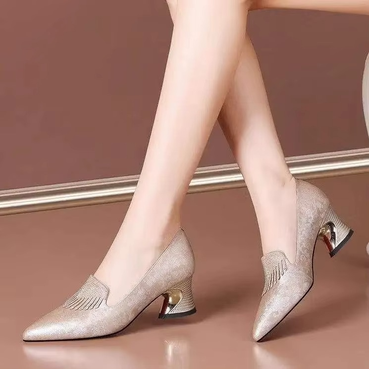 Scarpin Ritual Glamure de Elegância com Toque Atemporal