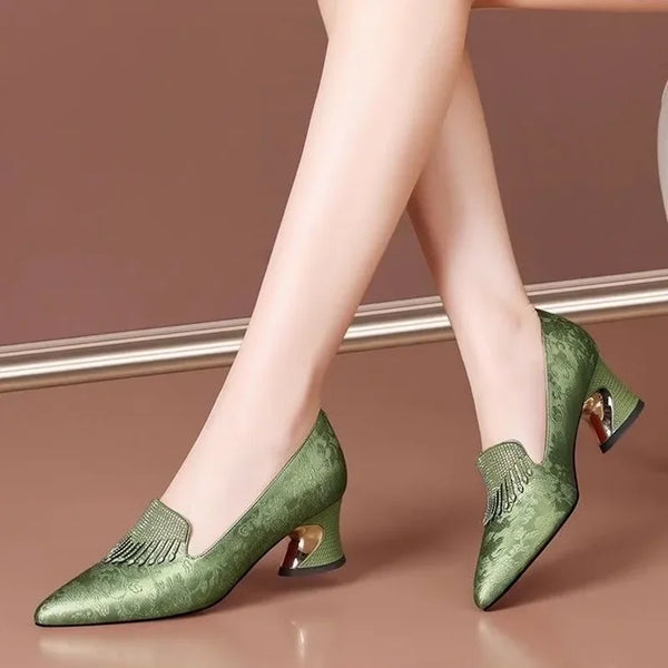 Scarpin Ritual Glamure de Elegância com Toque Atemporal