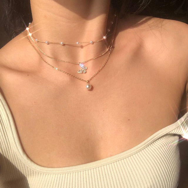 Descubra o Colar Coração Sensitivo que Muda com Seu Humor. Design Trendy e único, Pedra Sensível à Temperatura reflete suas emoções. Ideal para Festas, este Colar Fashion é o complemento perfeito. Confeccionado em Liga de Zinco, durabilidade garantida. Adicione estilo com este Pingente de Coração.