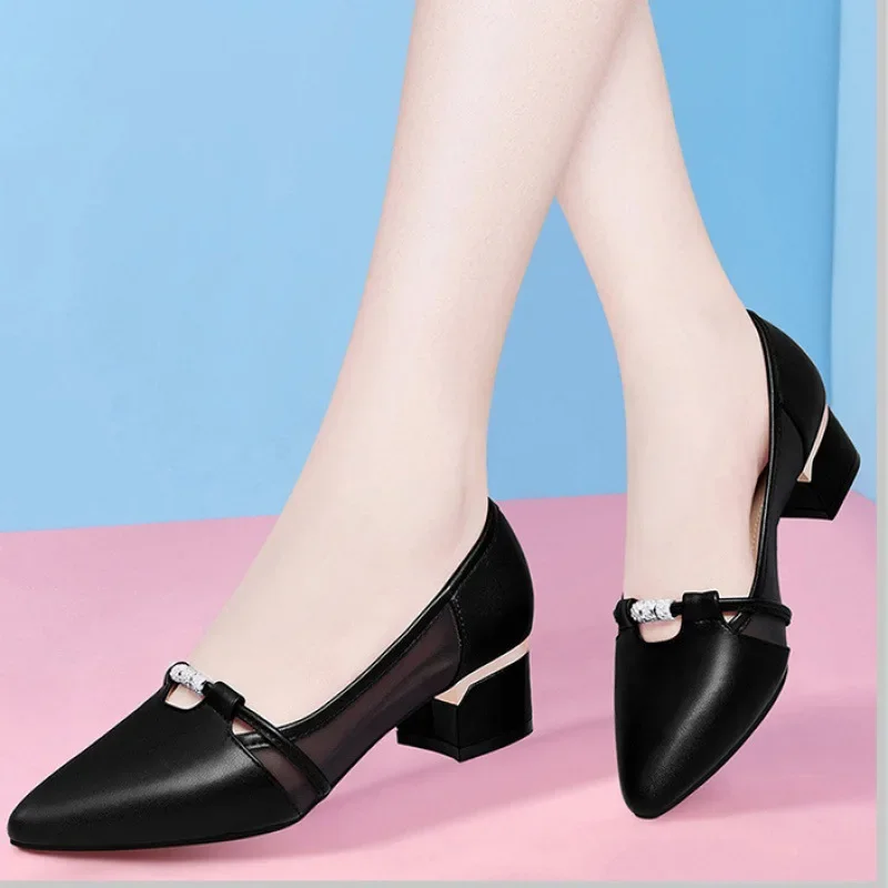 Scarpin Doce Presença Glamure para Escritório e Eventos