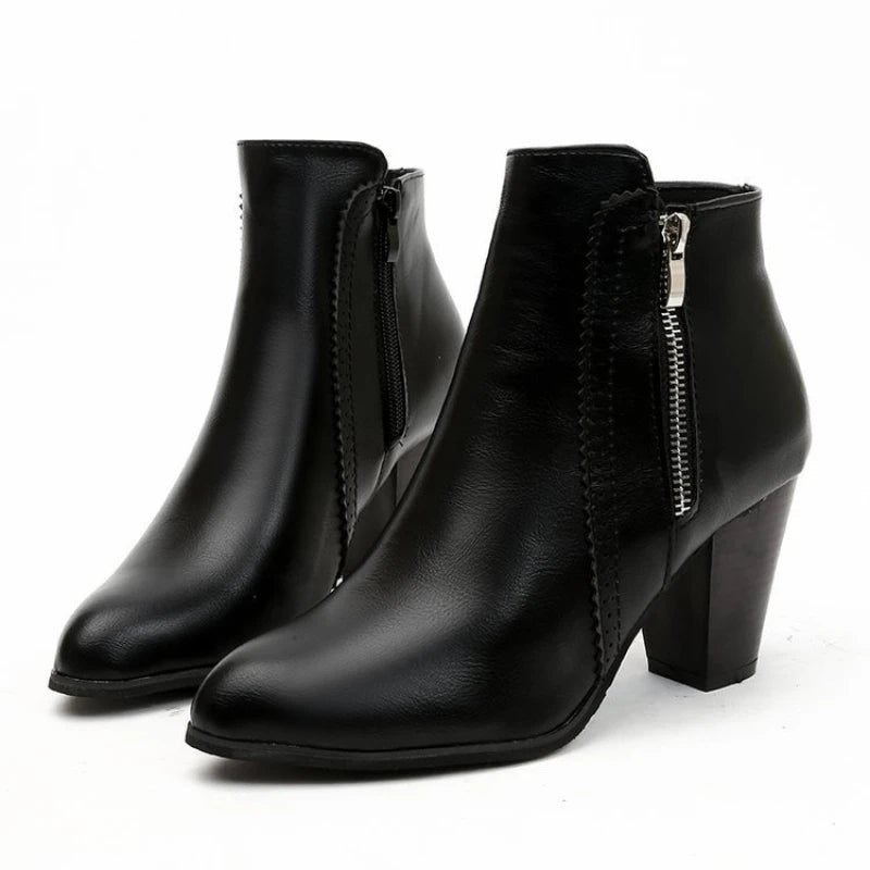 Bota Feminina Glamure Autumn Comfort: Estilo, Conforto e Elegância