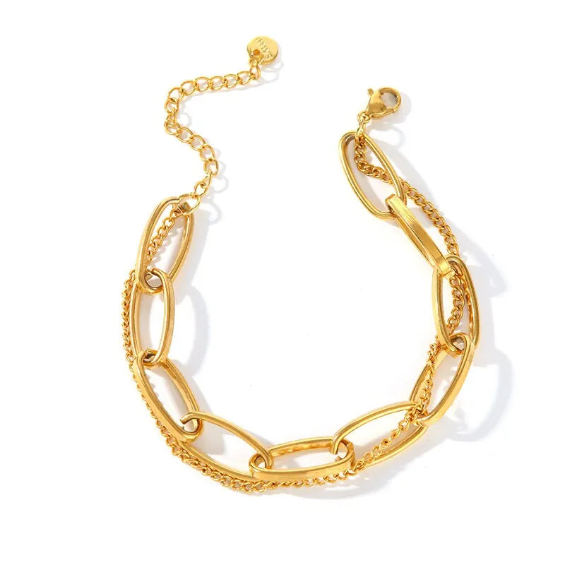 Descubra a pulseira dourada que une o estilo Hiphop e Rock. Feita em liga de zinco com corrente de aço inoxidável, oferece durabilidade sem igual. Seu design moderno e elegante é ideal para qualquer ocasião. Com fecho seguro e tamanho perfeito de 17+5cm, é a escolha certa para quem busca qualidade e estilo.