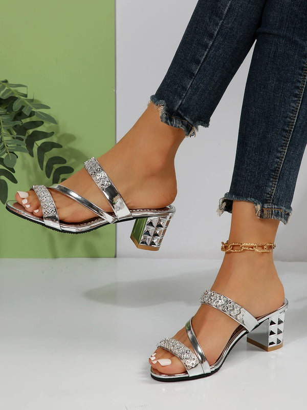 Sandália Glamure Dourada Strass Luxo com Salto Médio Conforto